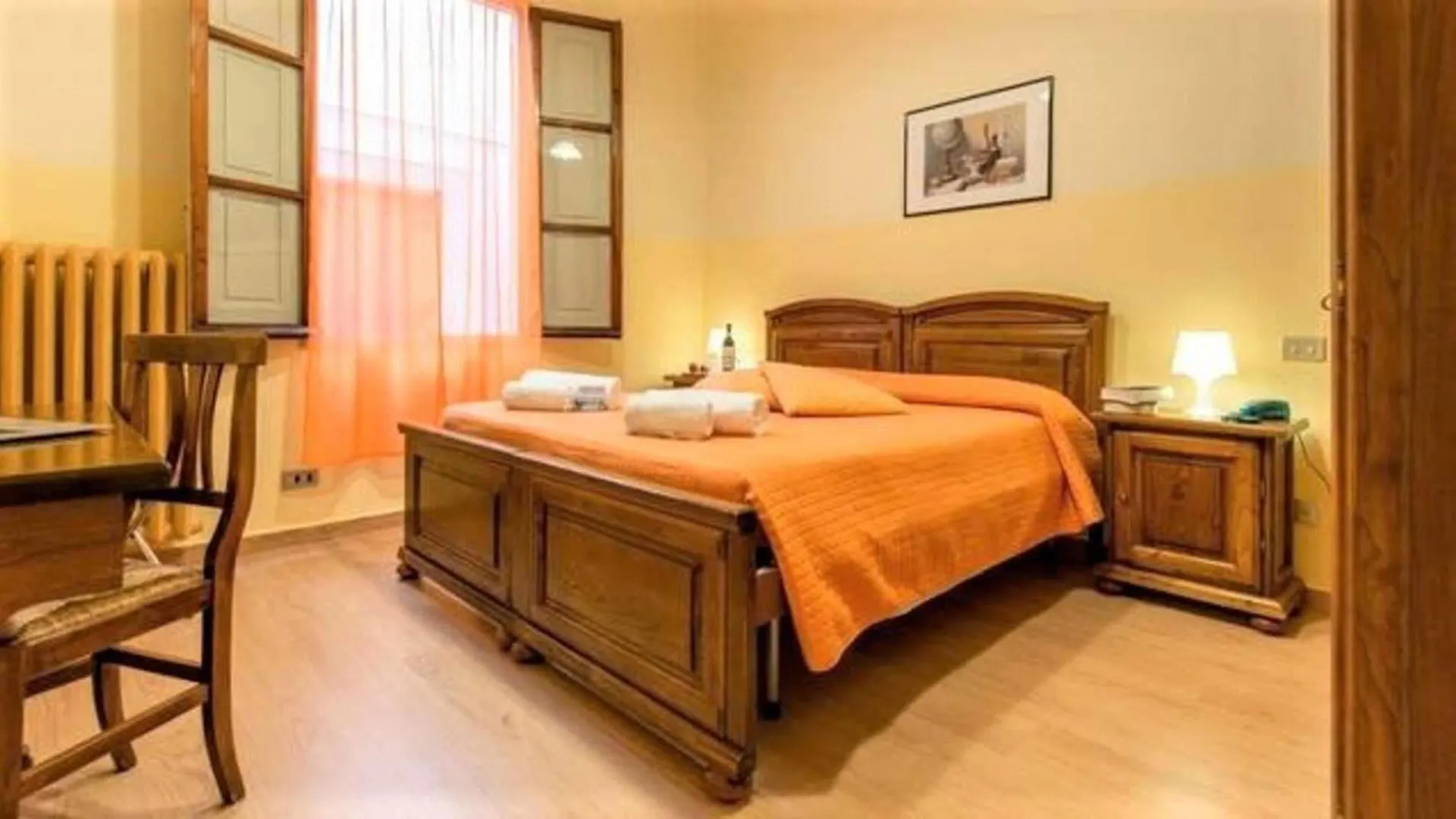 **  Jr Hotels Hermes Firenze Italia